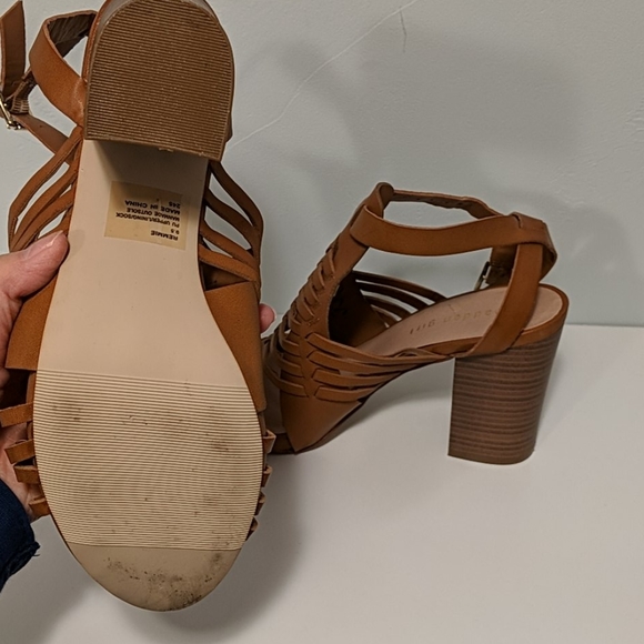 Block heels - Picture 3 of 3